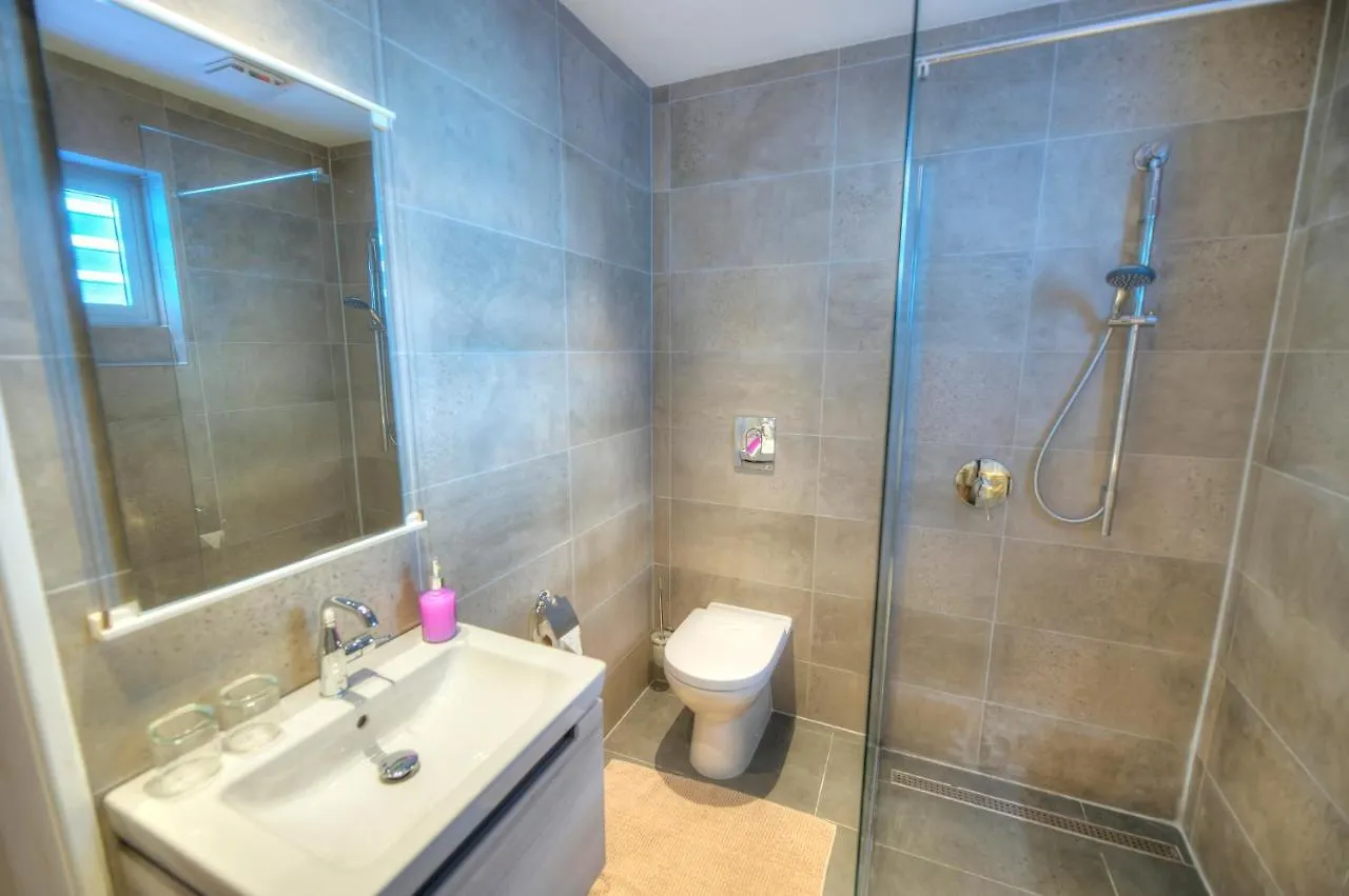 Eco-Friendly & Spacious 1Bedroom Townhouse Pcut1-1 Gzira Holiday home