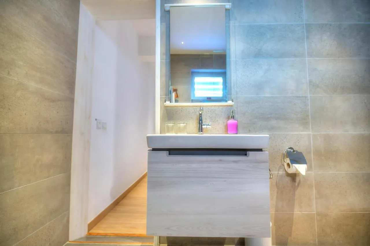 Eco-Friendly & Spacious 1Bedroom Townhouse Pcut1-1 Gzira
